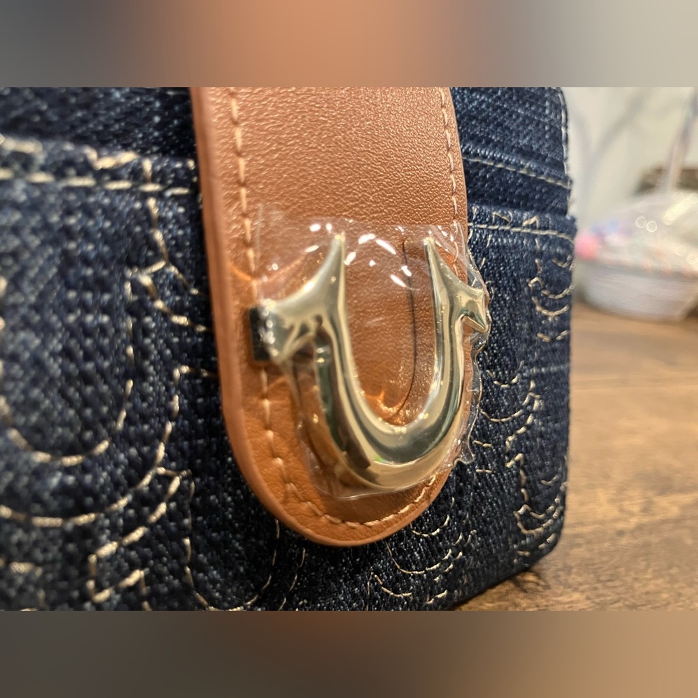 True religion wallet - Picture 4 of 6